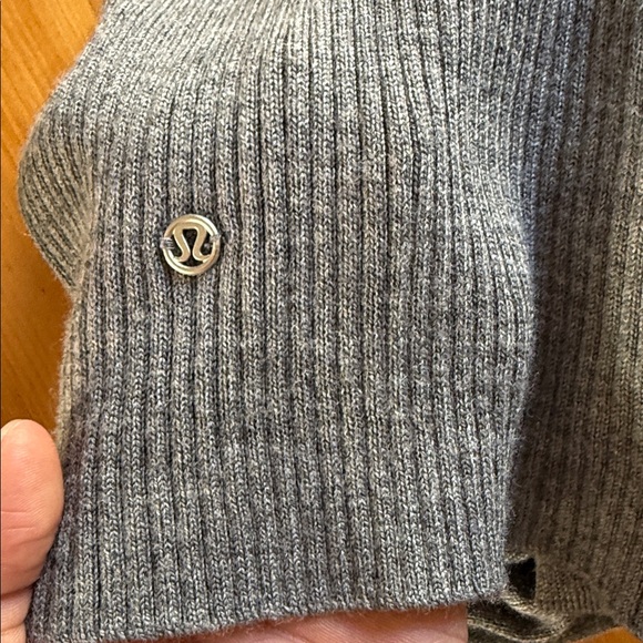 Lululemon Sweat and Savasana sweater - Picture 14 of 14